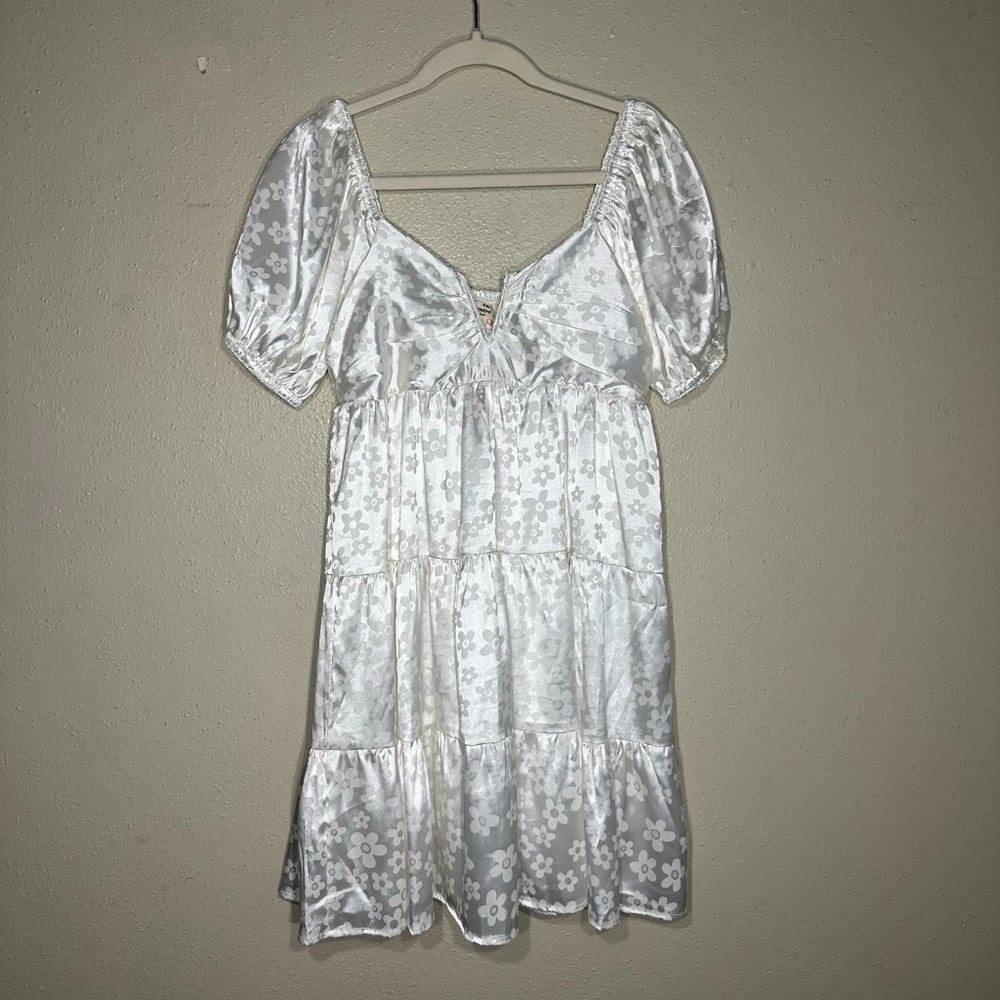 NWT Floral Satin Jacquard White Bridal Mini Dress